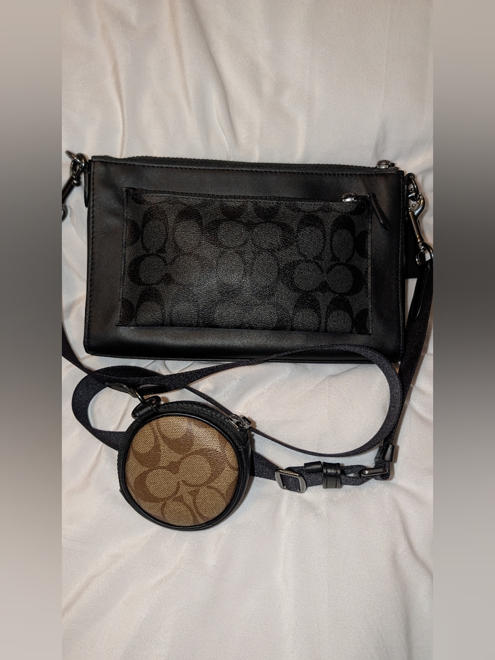 Coach Holden Crossbody Signature Canvas Black Brown VGC